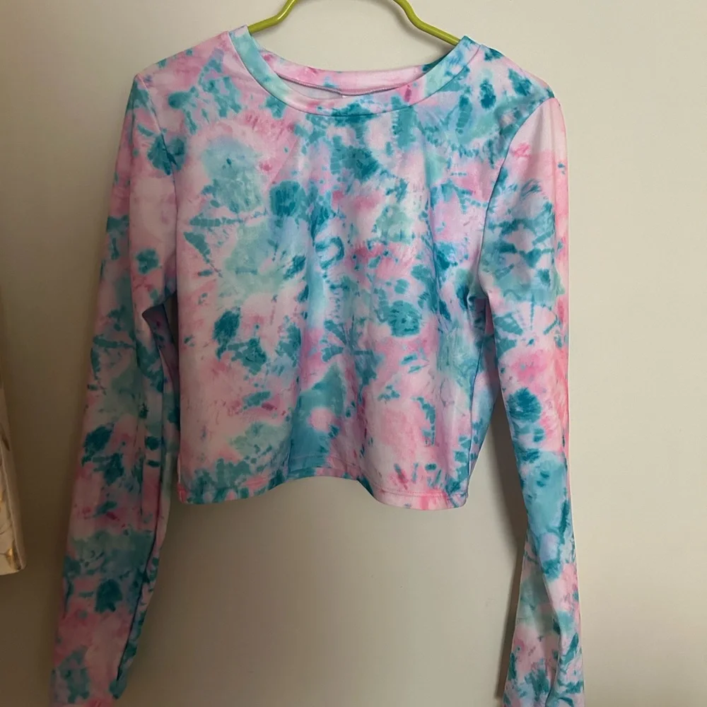 Cat and Jack Girls 3-piece Swimsuit. Girls size L (10/12). Never Been Worn. - Picture 2 of 4